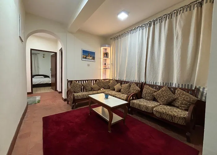 L&s Kathmandu